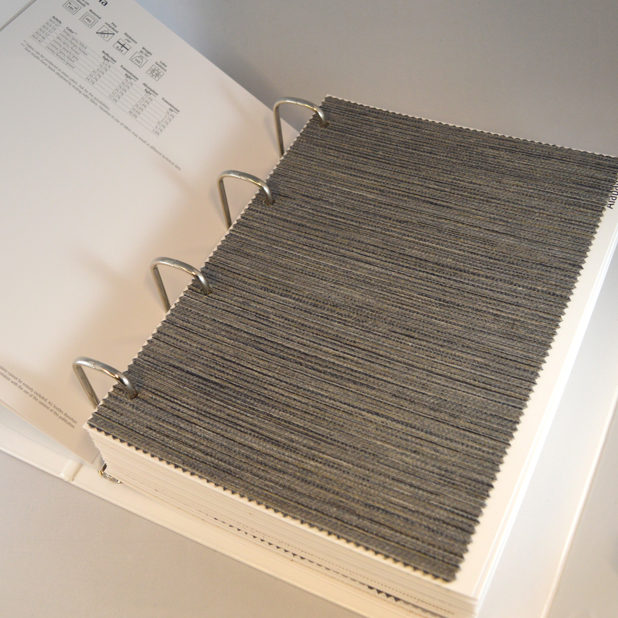 AG Textiles textielboek binnenwerk